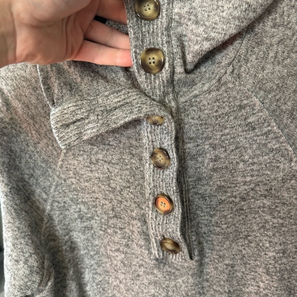 Anthropologie Saturday Sunday Gray Button Up Turtle Pullover Sweater Tunic - Picture 6 of 7